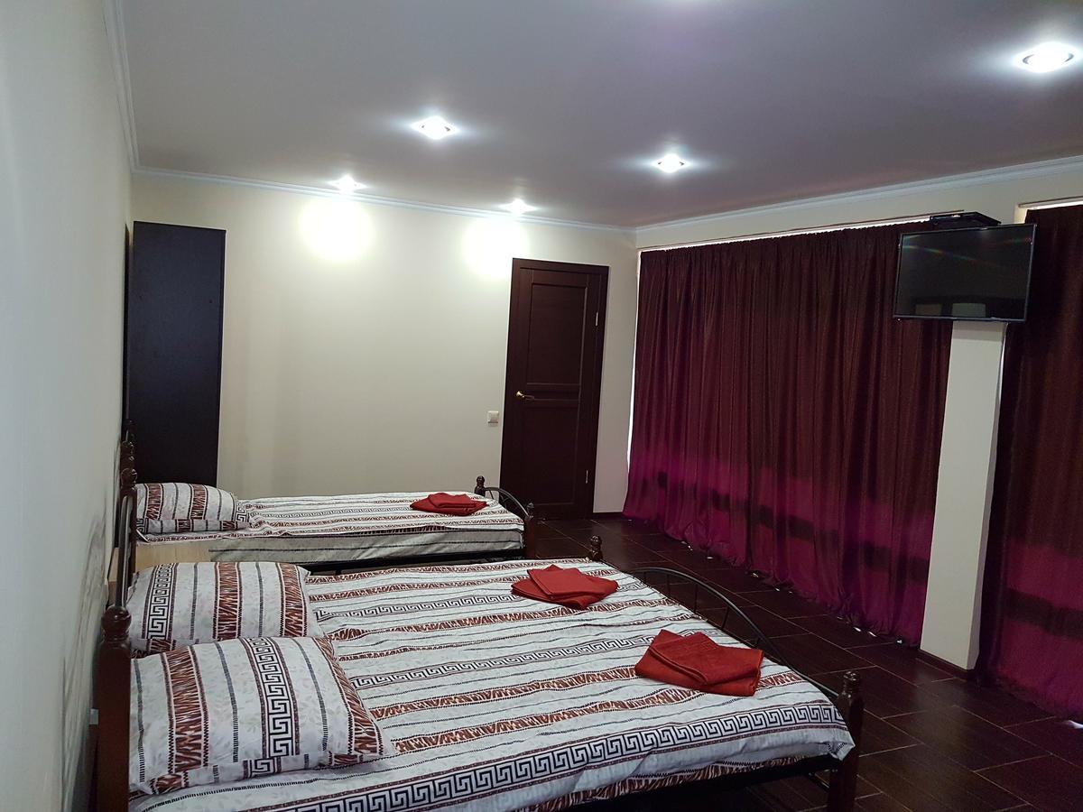 Guest House Black Sea Pizunda Exterior foto